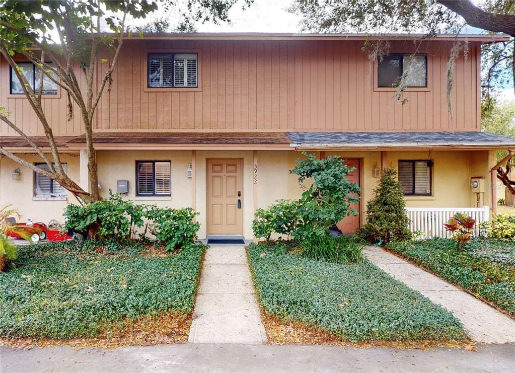 3922 OAK LIMB COURT TAMPA, FL 33614