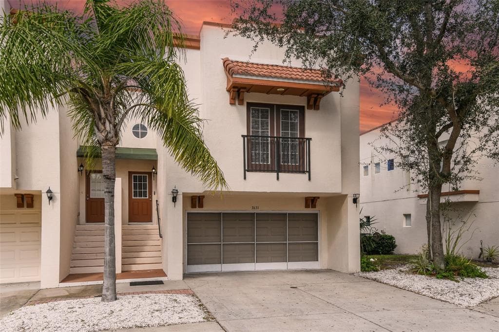 3631 BAY HEIGHTS WAY TAMPA, FL 33611