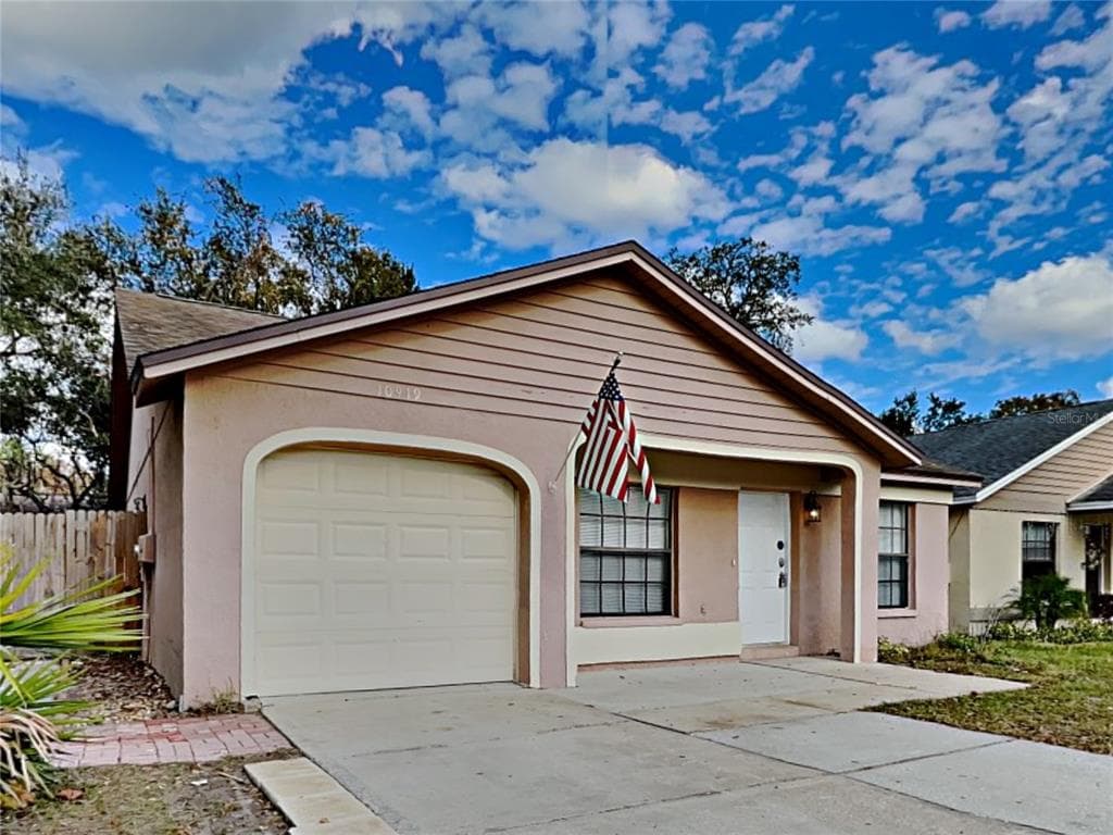 10919 LIVINGSTON DRIVE NEW PORT RICHEY, FL 34654