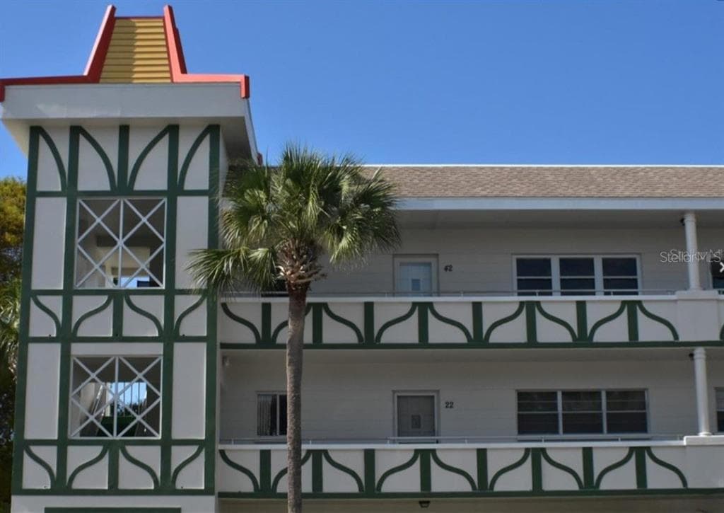 2470 RHODESIAN DRIVE UNIT 24 CLEARWATER, FL 33763