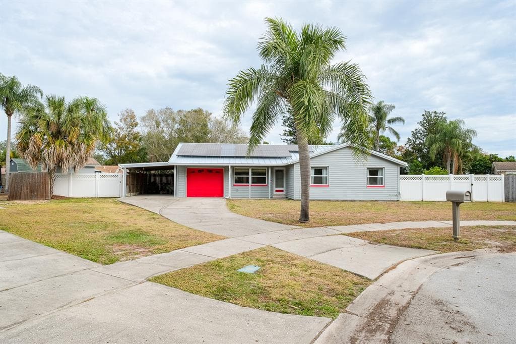 1406 CALUMET COURT TARPON SPRINGS, FL 34689