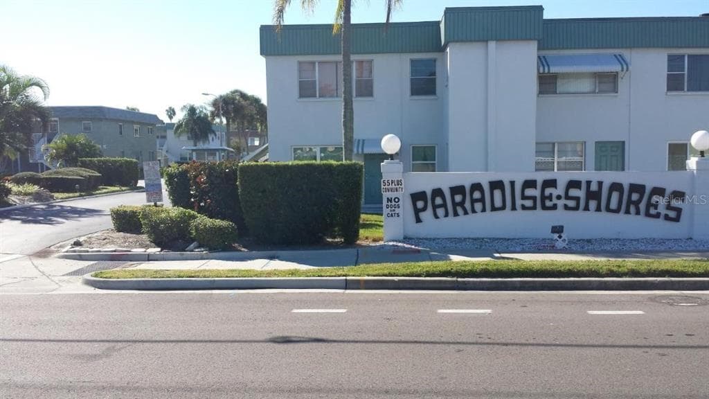 5297 81ST LANE N UNIT 7 ST PETERSBURG, FL 33709