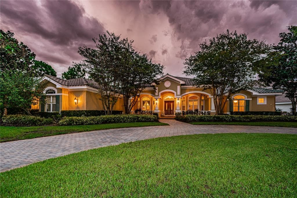 8867 BAYBERRY CIRCLE N PINELLAS PARK, FL 33782
