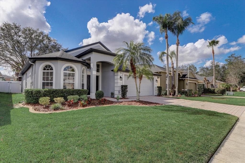 2945 STAR GRASS POINT OVIEDO, FL 32766