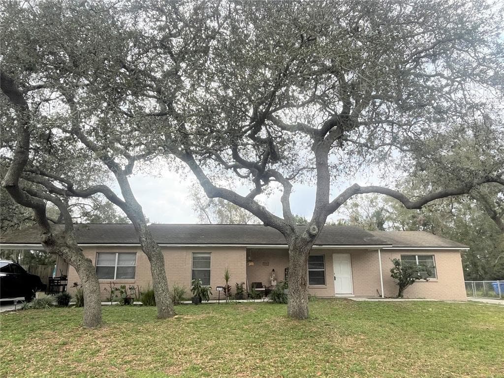 6809 MATHERS LANE UNIT A RIVERVIEW, FL 33578