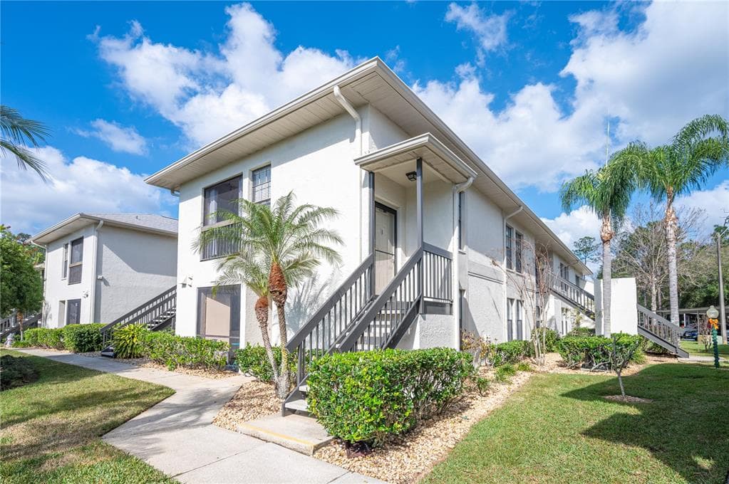 3374 MERMOOR DRIVE UNIT 2203 PALM HARBOR, FL 34685