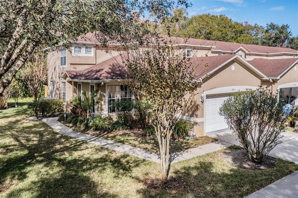 8911 CASABLANCA WAY TAMPA, FL 33626