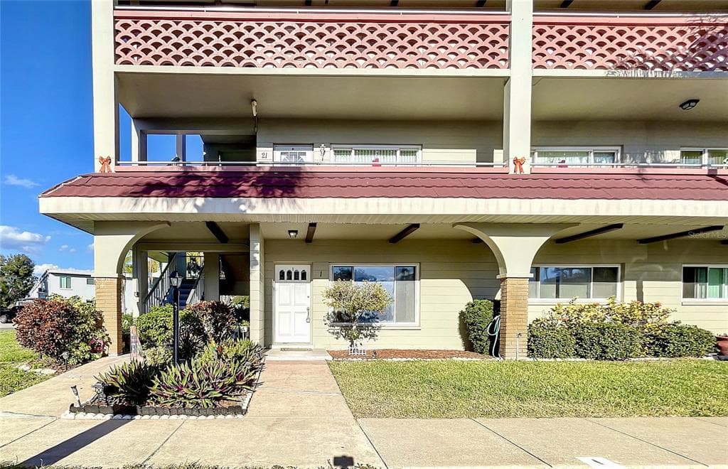 2073 DENMARK STREET UNIT 1 CLEARWATER, FL 33763