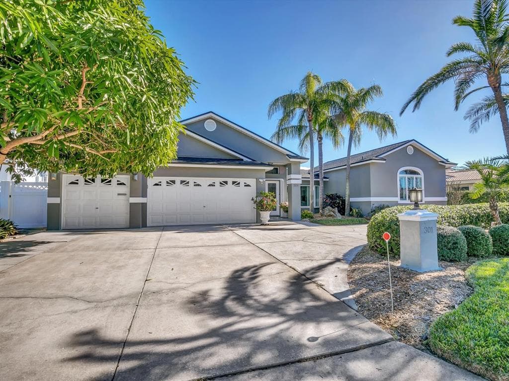 301 LEEWARD ISLAND