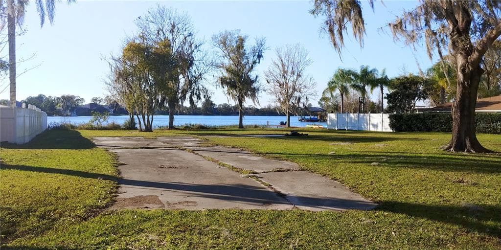 6551 FLETCH ROAD LAND O LAKES, FL 34637