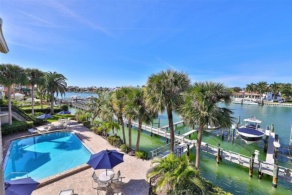 534 PINELLAS BAYWAY S UNIT 205