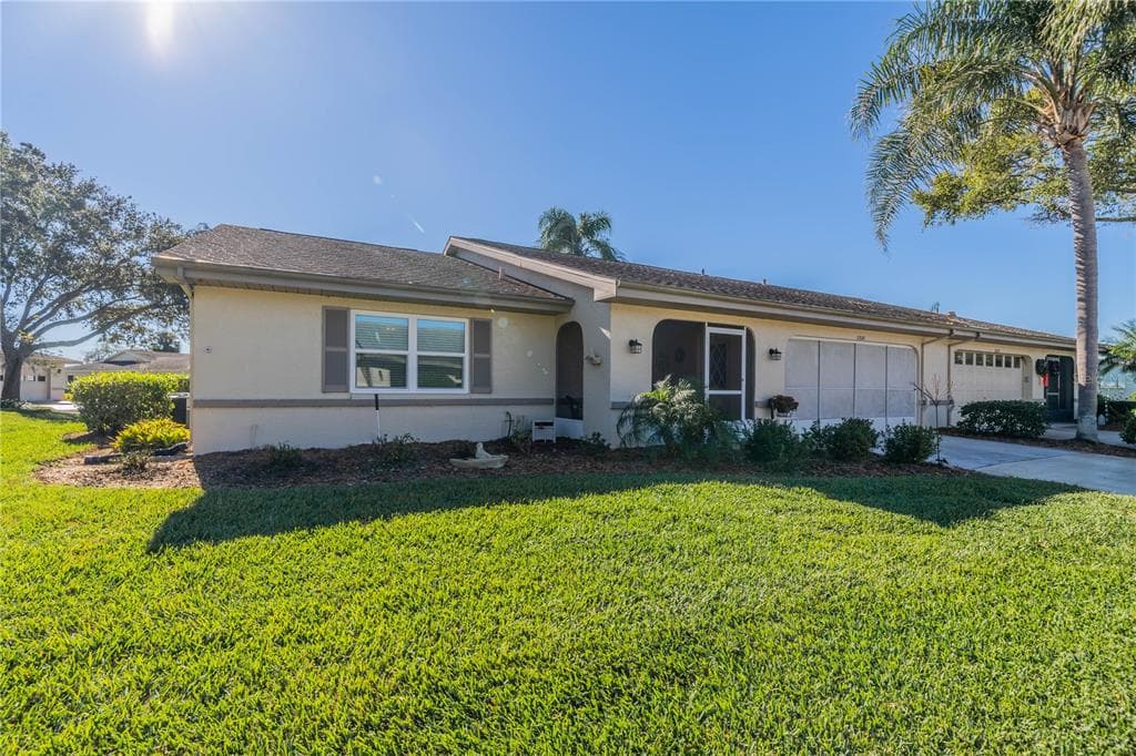2320 LANCASTER DRIVE UNIT 78 SUN CITY CENTER, FL 33573
