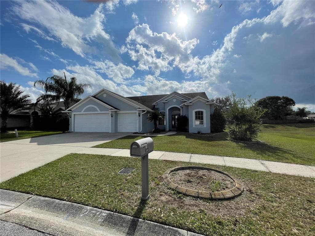 2515 WHEELER GROVES DRIVE SEFFNER, FL 33584