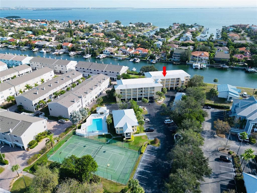 1125 PINELLAS BAYWAY S UNIT 102 TIERRA VERDE, FL 33715