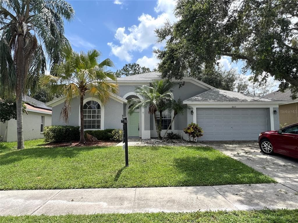 18013 PALM BREEZE DRIVE TAMPA, FL 33647