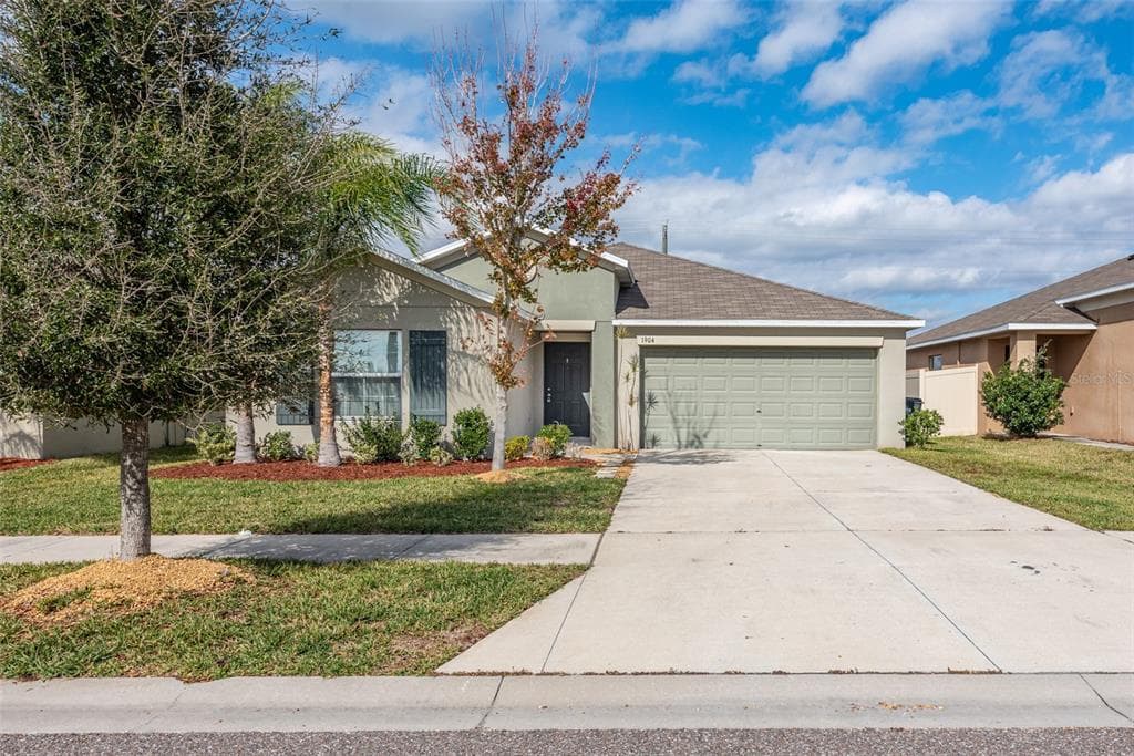 1904 BROAD WINGED HAWK DRIVE RUSKIN, FL 33570