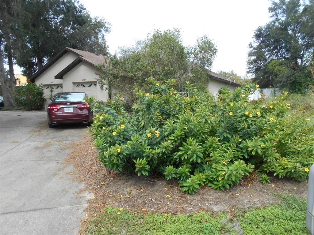 38117 KELLY LYNN COURT ZEPHYRHILLS, FL 33542