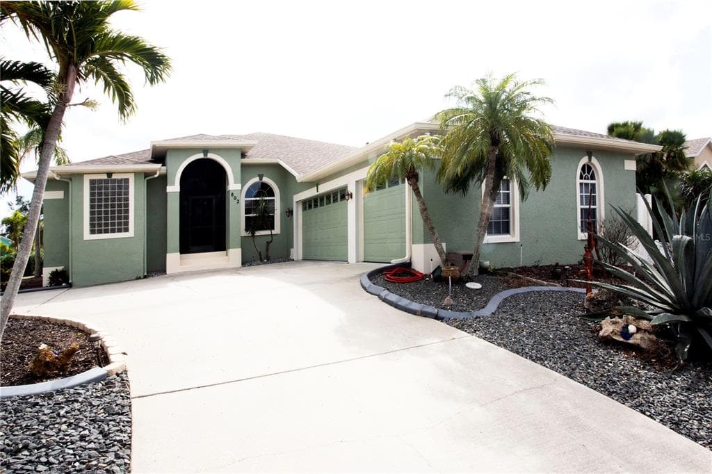 802 BUNKER VIEW DRIVE