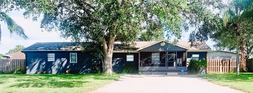 3012 SE 18TH TERRACE OKEECHOBEE, FL 34974