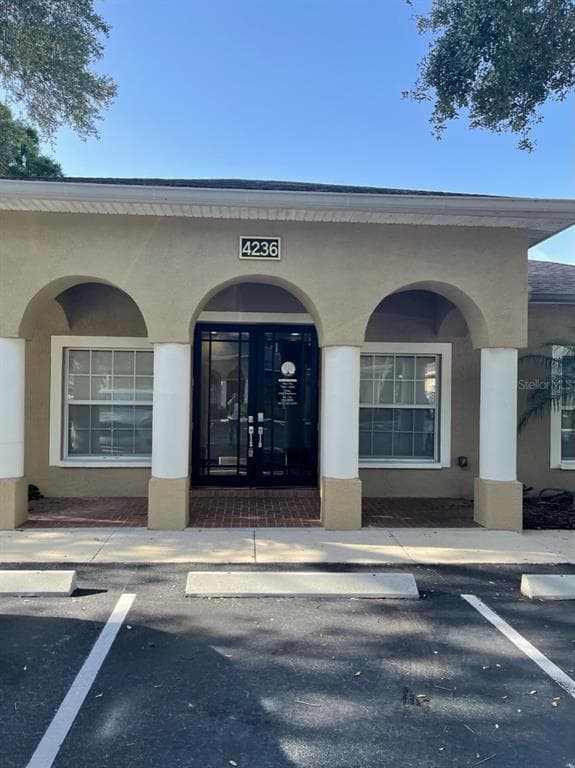 4236 W LINEBAUGH AVENUE TAMPA, FL 33624