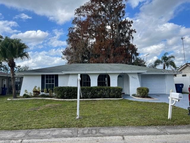 7531 HOLLY LAKE LANE NEW PORT RICHEY, FL 34653