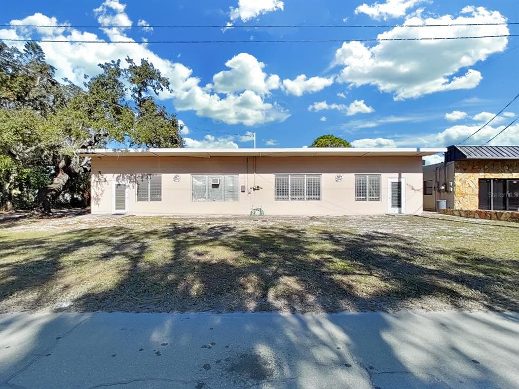 5231 8TH AVENUE S GULFPORT, FL 33707