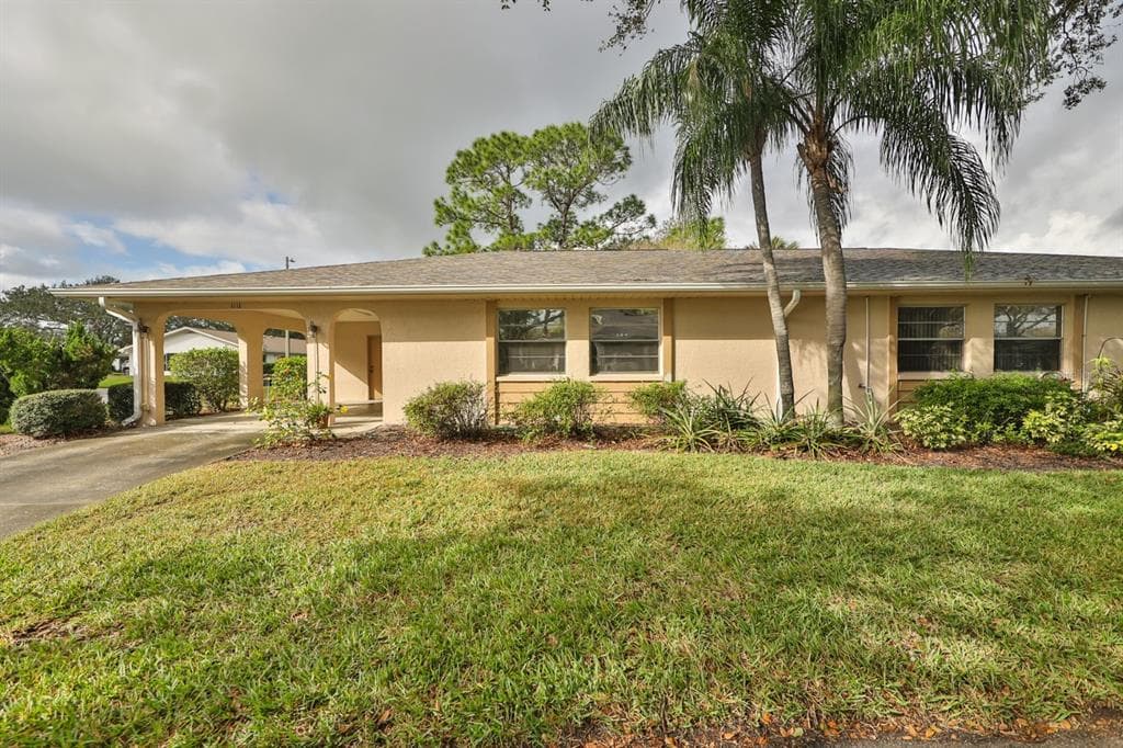 1111 HAREFIELD CIRCLE SUN CITY CENTER, FL 33573
