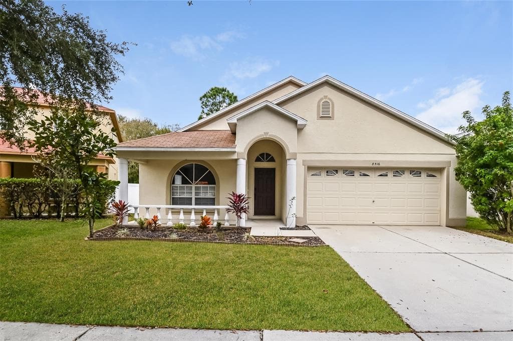 8516 CANTERBURY LAKE BOULEVARD TAMPA, FL 33619