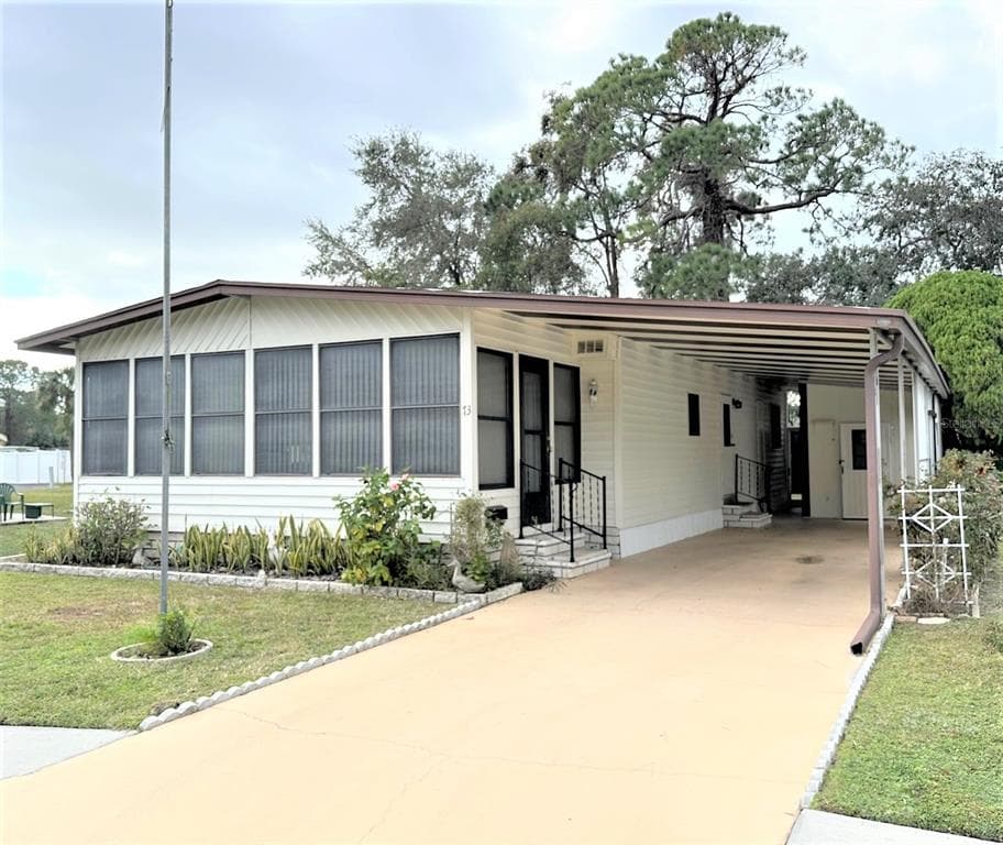 6100 62ND AVENUE N UNIT 73 PINELLAS PARK, FL 33781