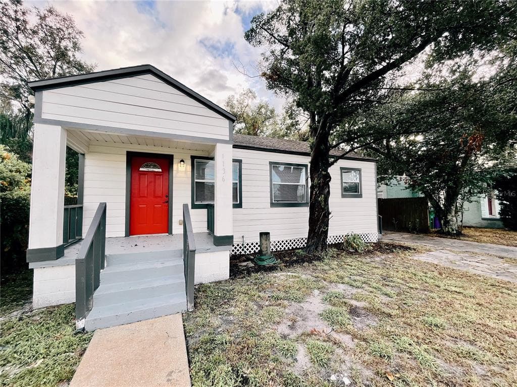 1136 W LA SALLE STREET TAMPA, FL 33607