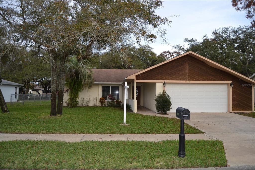 13310 WAGNER DRIVE HUDSON, FL 34667