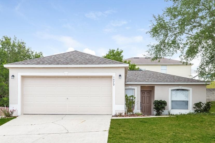 1479 MUIR CIRCLE CLERMONT, FL 34711