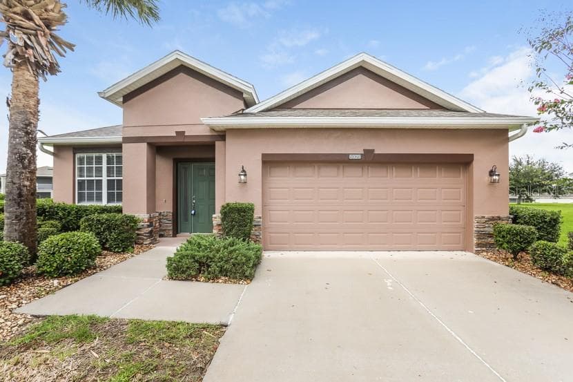 5929 RUTHERFORD ROAD UNIT 2 MOUNT DORA, FL 32757