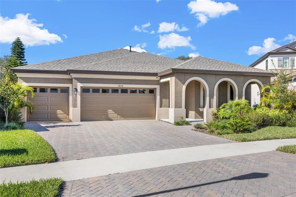 2854 UMIKER GROVES LOOP VALRICO, FL 33594