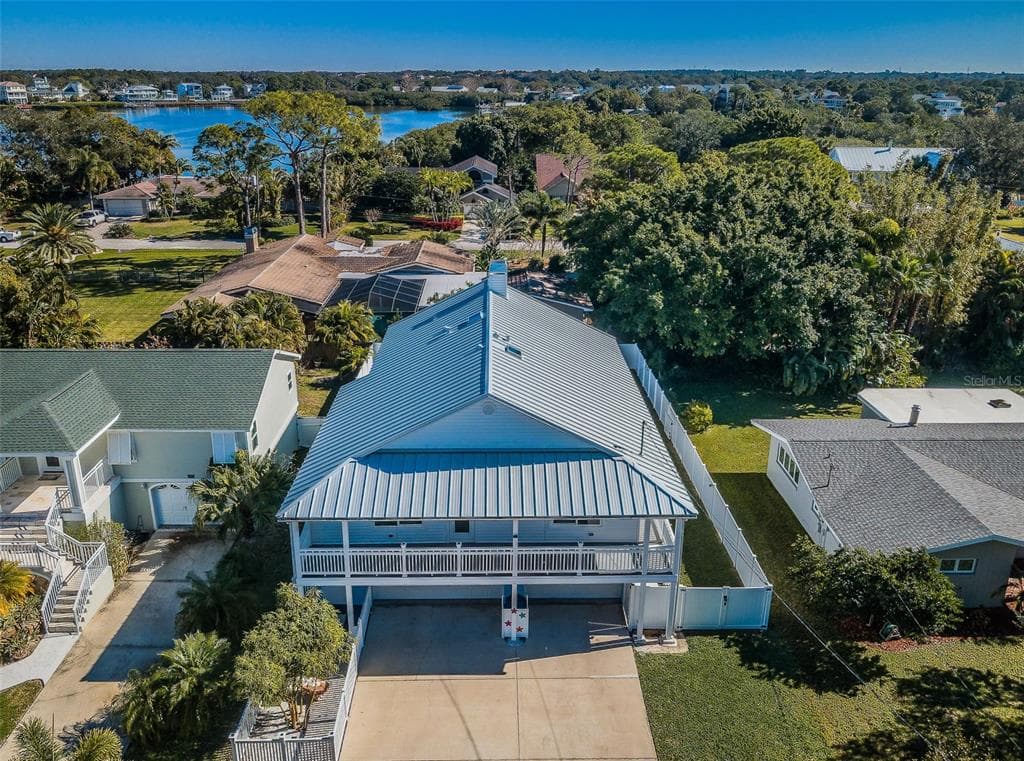 109 PETERSON LANE PALM HARBOR, FL 34683