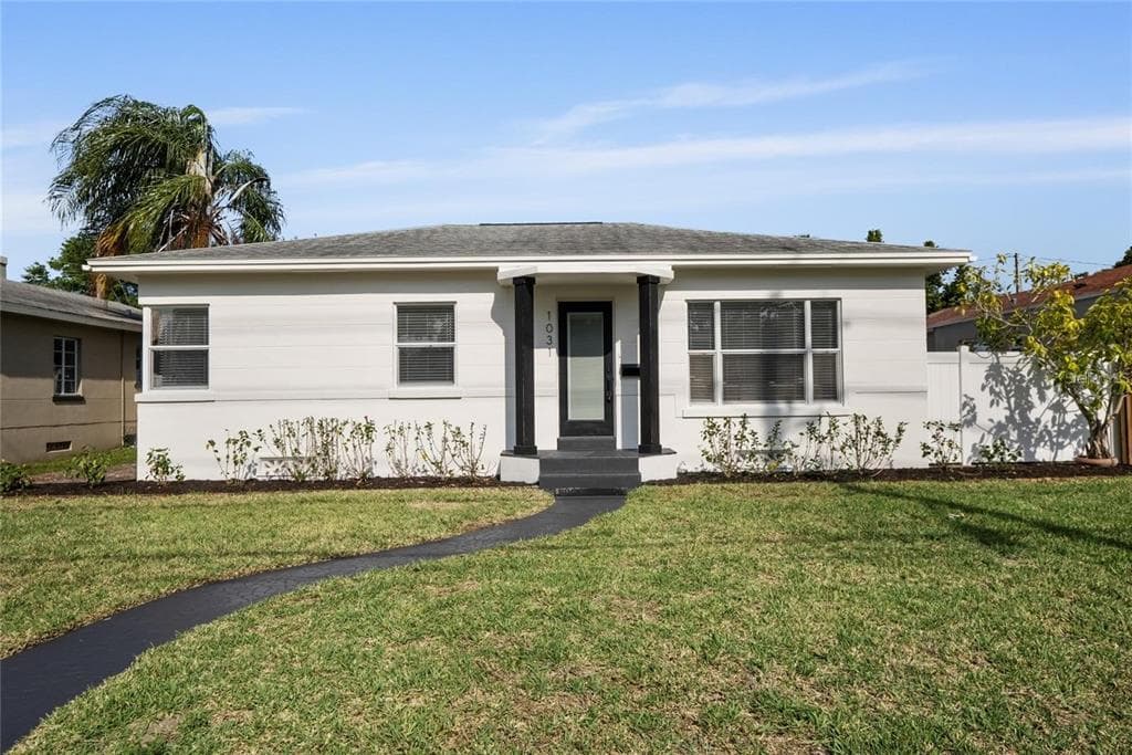 1031 16TH ST N ST PETERSBURG, FL 33705