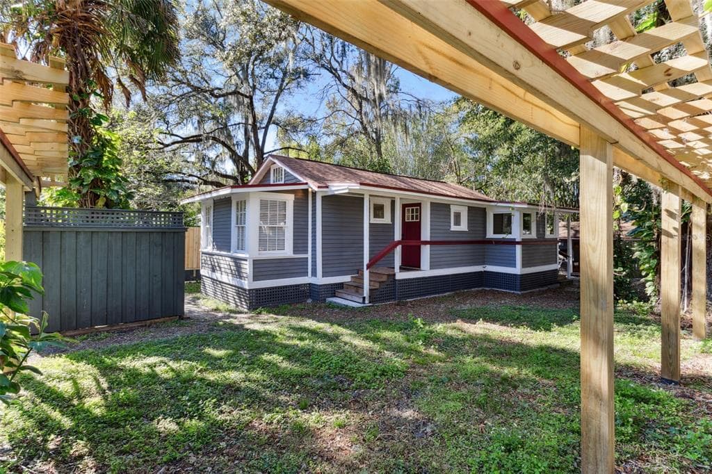 7812 N 12TH STREET TAMPA, FL 33604