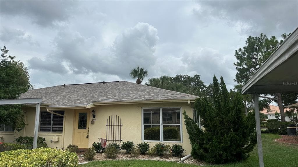 904 HOLFORD COURT SUN CITY CENTER, FL 33573