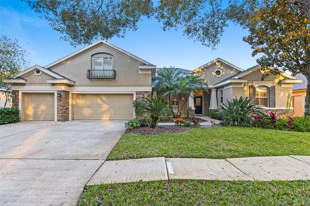 6108 IBISPARK DRIVE LITHIA, FL 33547