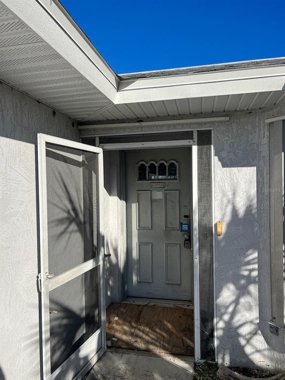 9492 GALAXIE CIRCLE PORT CHARLOTTE, FL 33981