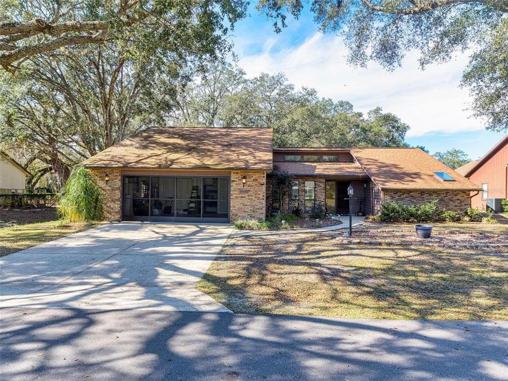 34438 CEDARFIELD DRIVE RIDGE MANOR, FL 33523