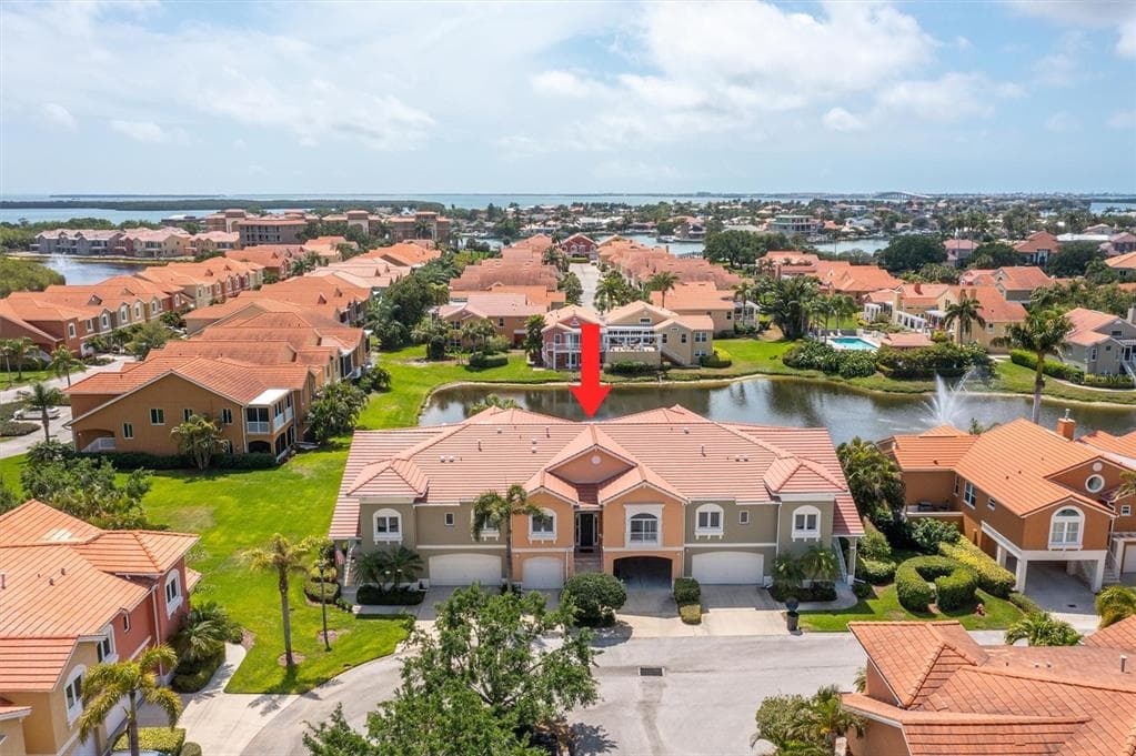 17 LINCOLN AVENUE S ST PETERSBURG, FL 33711