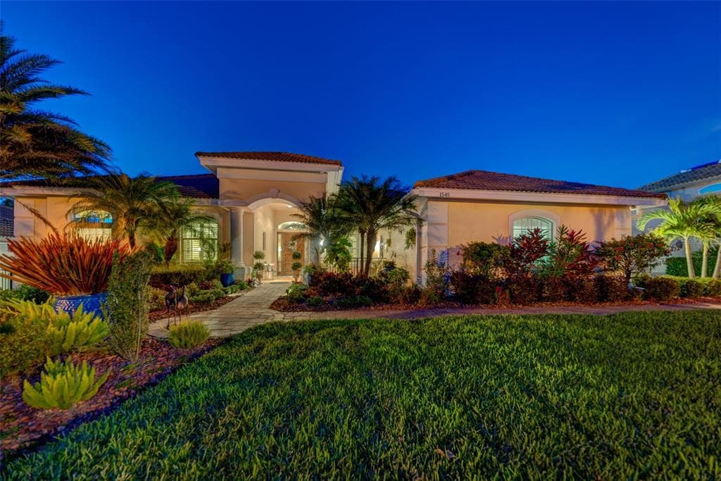 1545 CANOPY OAKS BOULEVARD PALM HARBOR, FL 34683