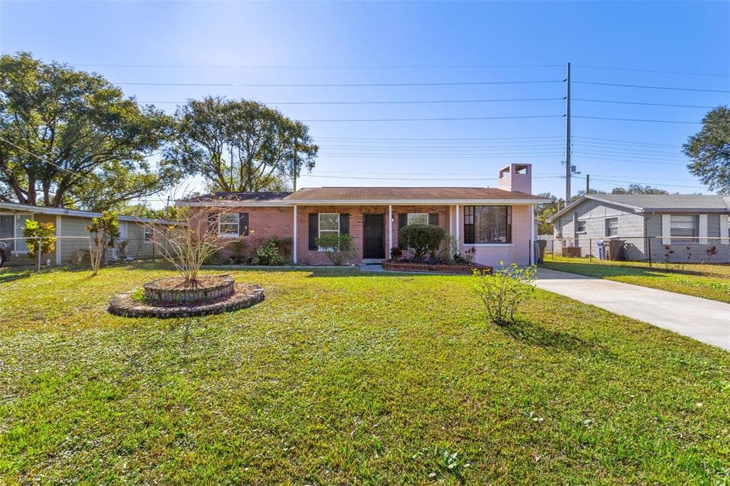 10117 VENTURA AVENUE TAMPA, FL 33619