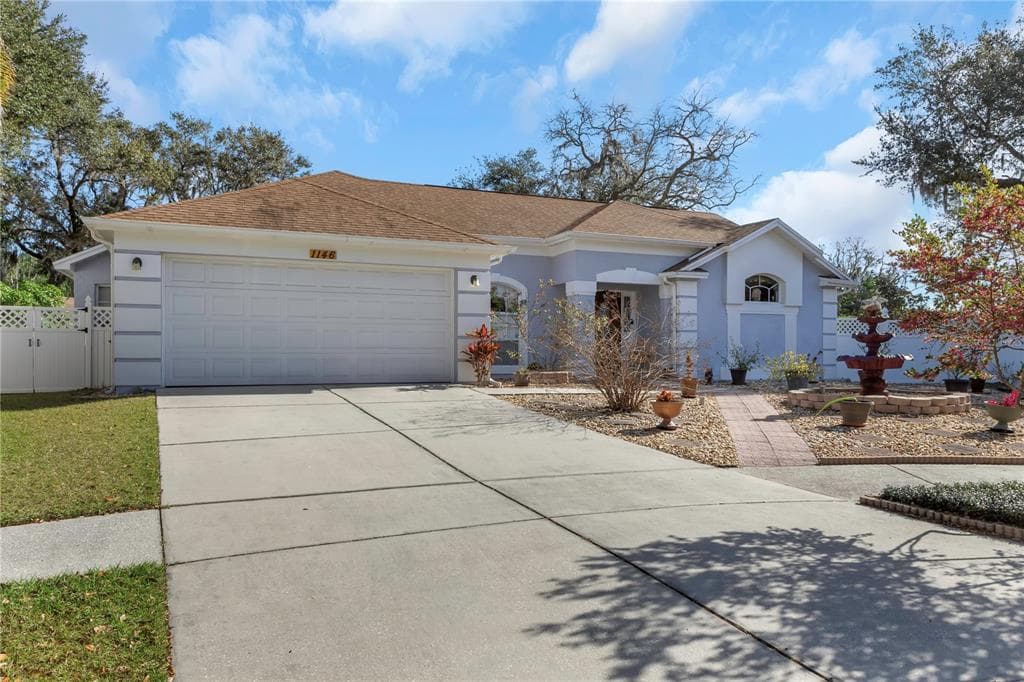 1146 HARDWOOD DRIVE