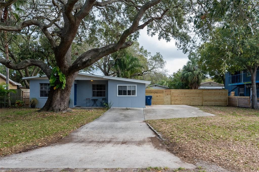 6706 S KISSIMMEE STREET TAMPA, FL 33616
