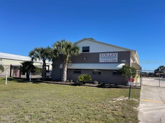 4216 HAMMOND DRIVE WINTER HAVEN, FL 33881