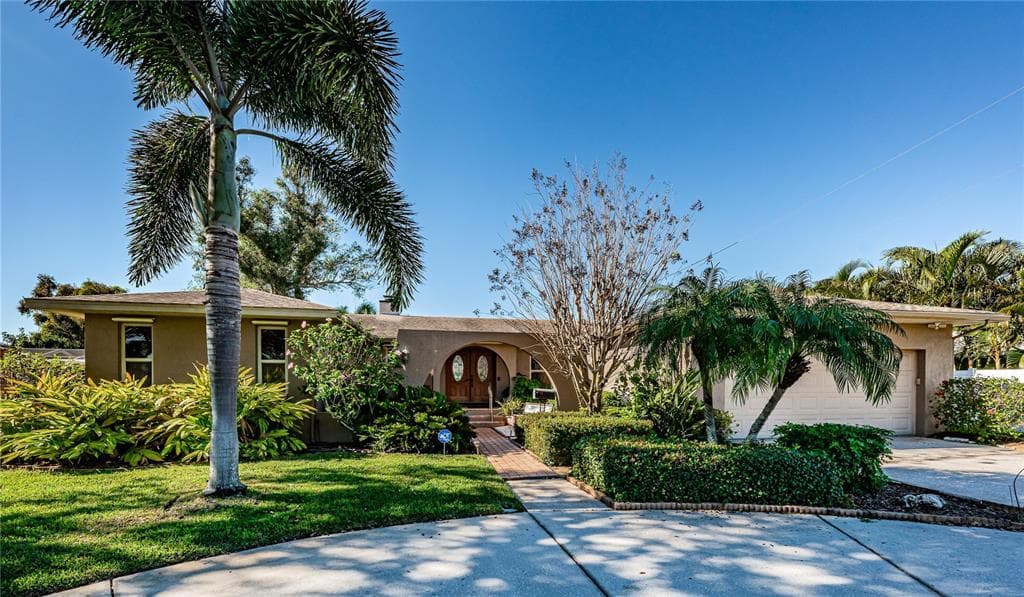 7200 AUGUSTA BOULEVARD LARGO, FL 33777