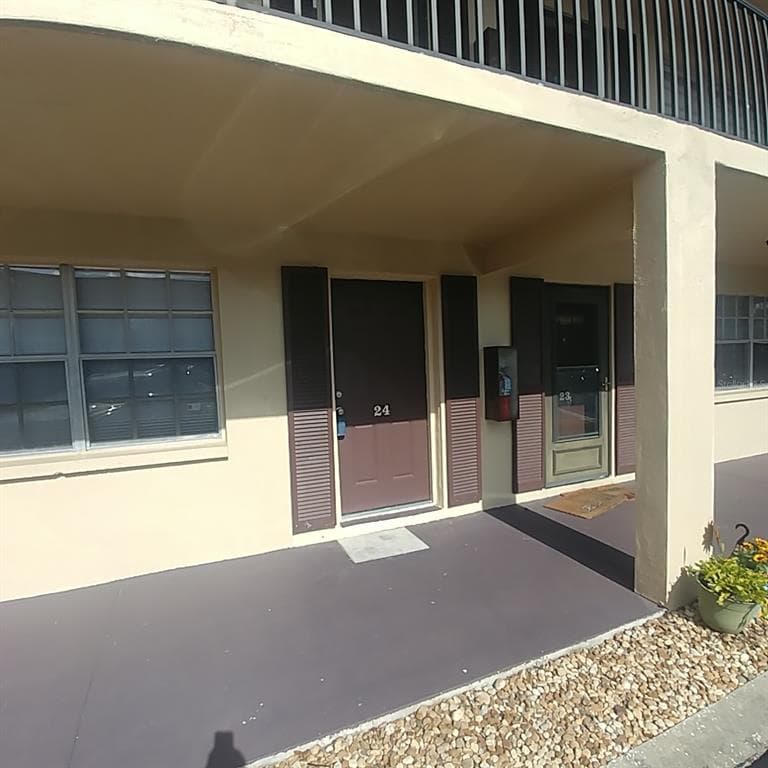 1320 MORELAND DRIVE UNIT 24 CLEARWATER, FL 33764