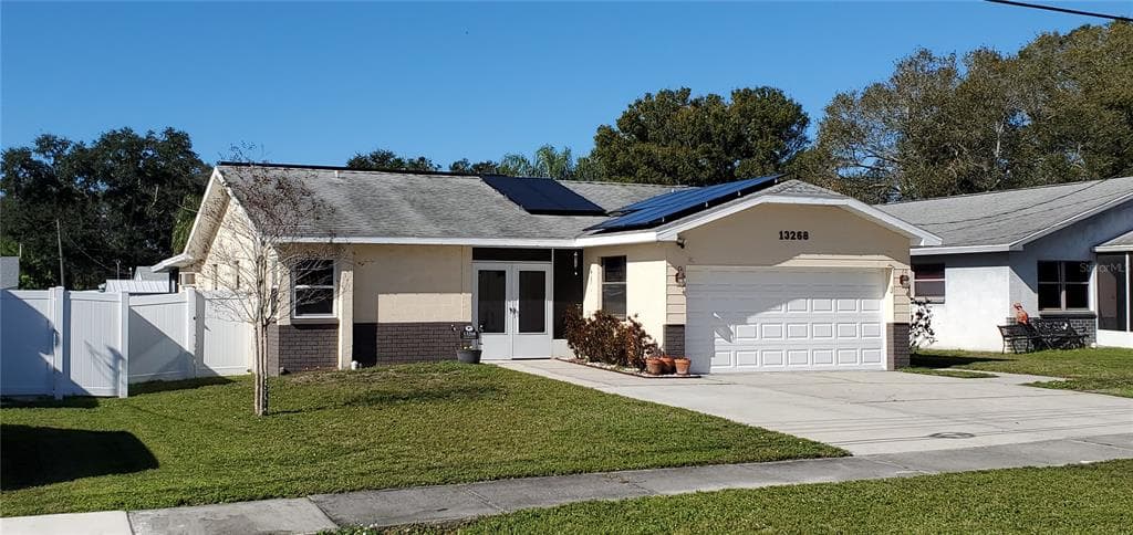 13268 CENTER AVENUE LARGO, FL 33773